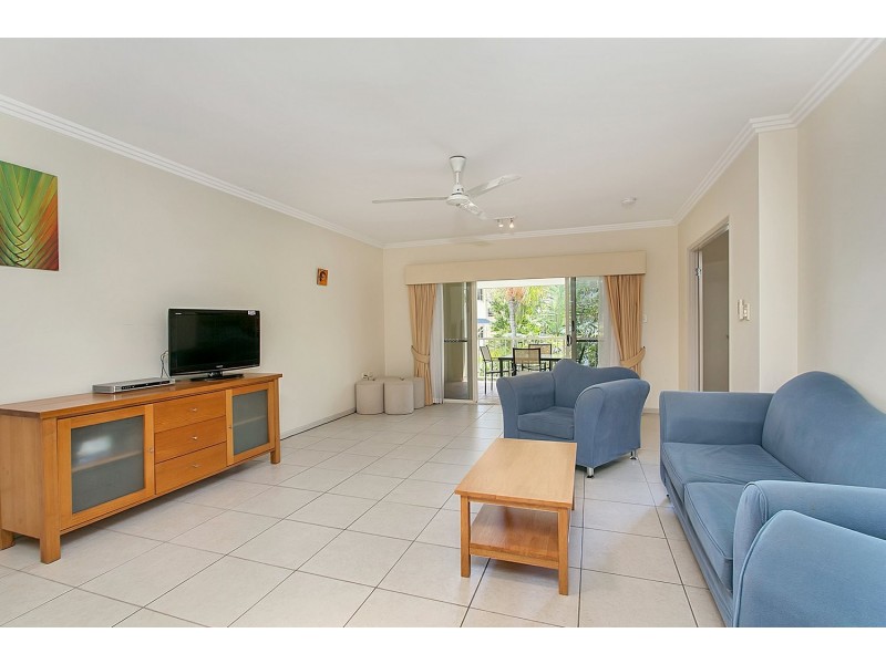 4/77 Arlington Esplanade, Clifton Beach QLD 4879