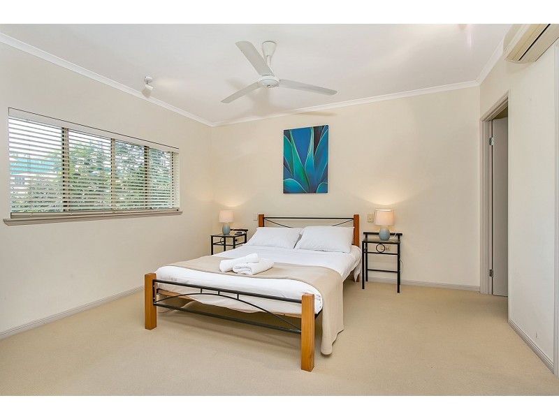 4/77 Arlington Esplanade, Clifton Beach QLD 4879
