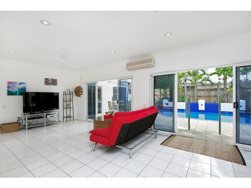 44 Satellite Street, Clifton Beach QLD 4879