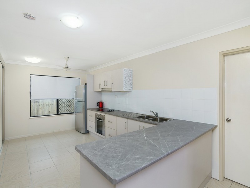 38 Fossilbrook Bend, Trinity Park QLD 4879