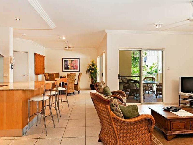 7/77 Arlington Esplanade, Clifton Beach QLD 4879
