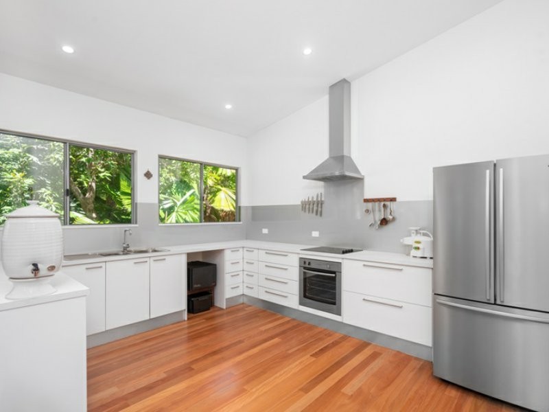 9 Greendale Court, Jubilee Heights QLD 4860