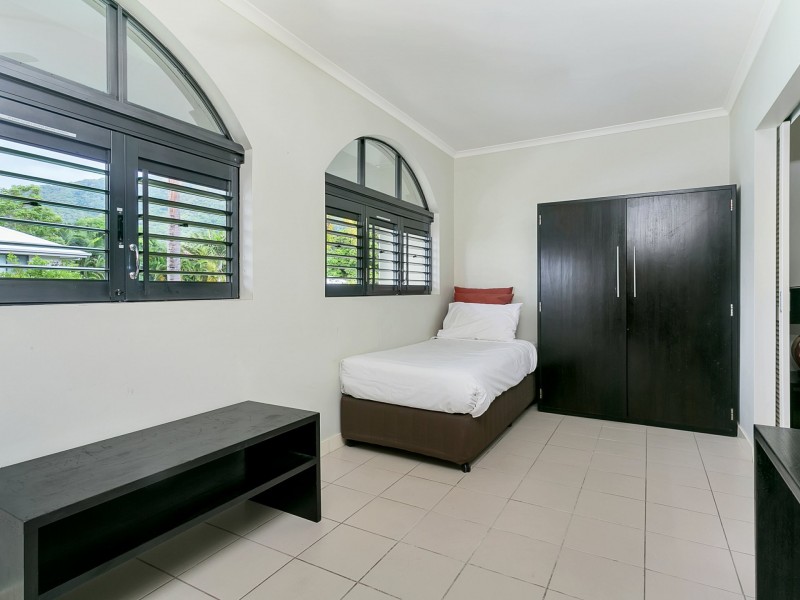 Apartment 16/81-85 Cedar Road, Palm Cove QLD 4879