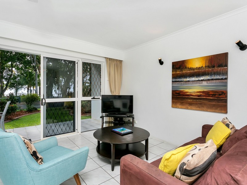 Apartment 5/69-73 Arlington Esplanade, Clifton Beach QLD 4879