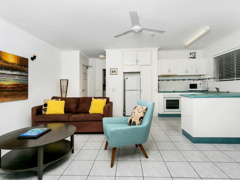 Apartment 5/69-73 Arlington Esplanade, Clifton Beach QLD 4879