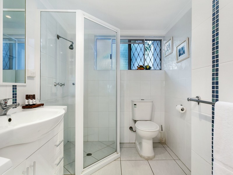 Apartment 5/69-73 Arlington Esplanade, Clifton Beach QLD 4879