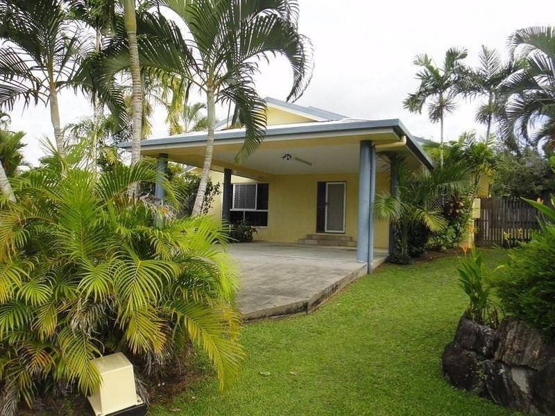 2 Whale Close, Kewarra Beach QLD 4879