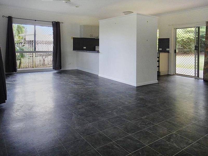 2 Whale Close, Kewarra Beach QLD 4879