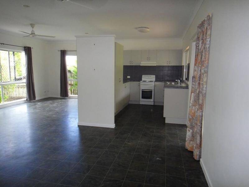 2 Whale Close, Kewarra Beach QLD 4879