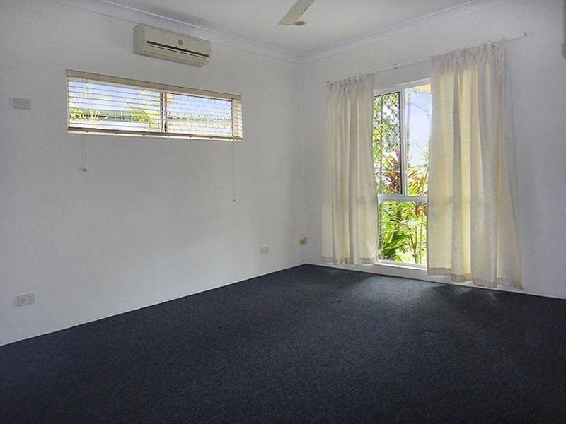 2 Whale Close, Kewarra Beach QLD 4879