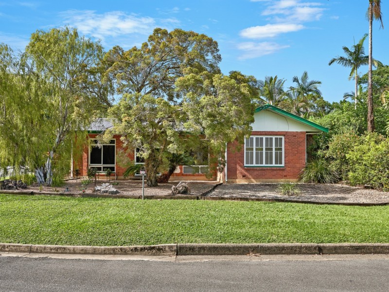 99 Kamerunga Road, Stratford QLD 4870