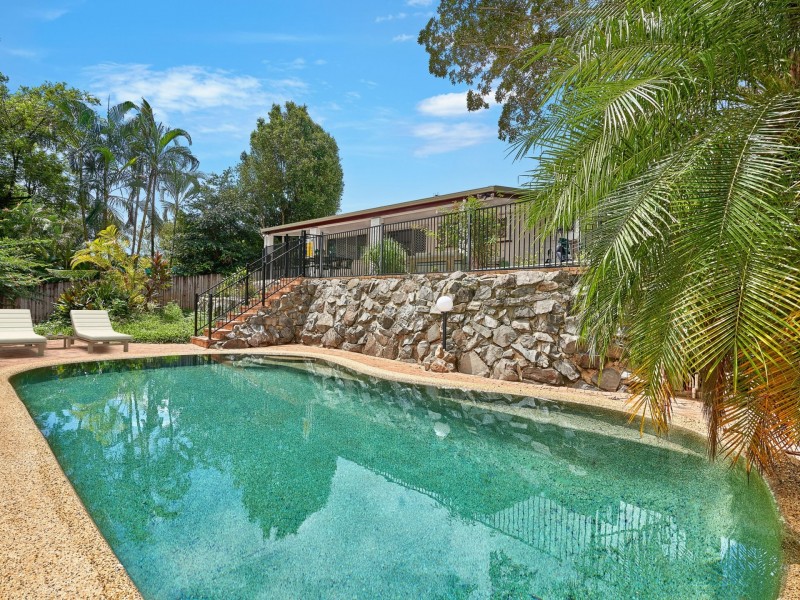 15 Barnes Street, Earlville QLD 4870