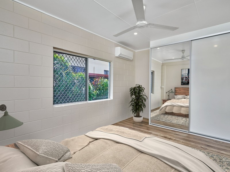 15 Barnes Street, Earlville QLD 4870