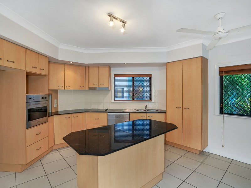 5/73 Sims Esplanade, Yorkeys Knob QLD 4878