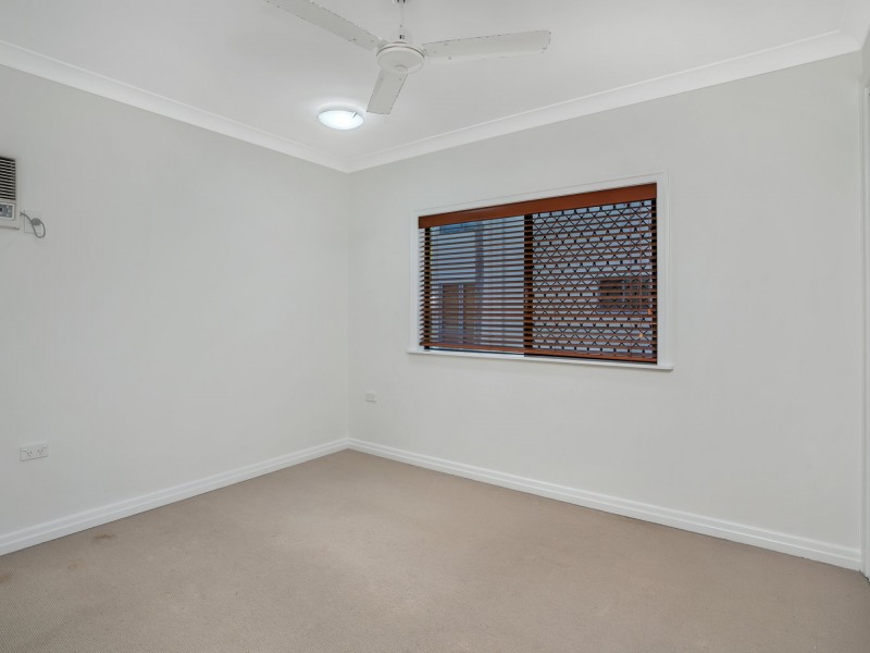 5/73 Sims Esplanade, Yorkeys Knob QLD 4878