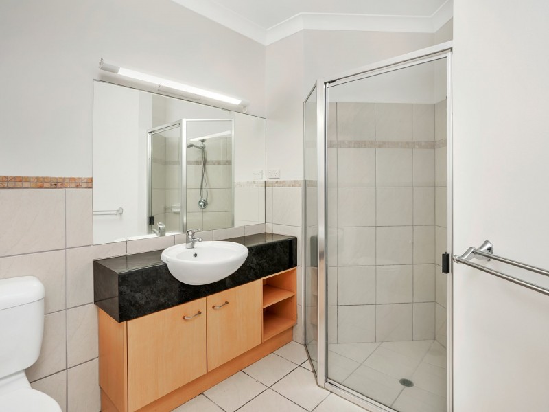 5/73 Sims Esplanade, Yorkeys Knob QLD 4878