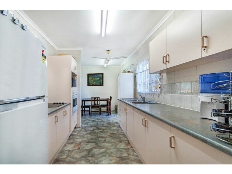 6 Bunyip Close, Mount Sheridan QLD 4868