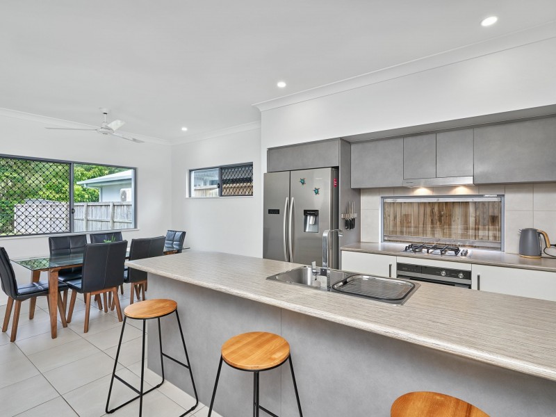 84 Seaways Street, Trinity Beach QLD 4879