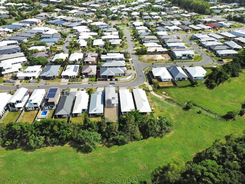 84 Seaways Street, Trinity Beach QLD 4879