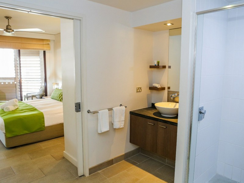 220-221/5 Triton St, Palm Cove QLD 4879