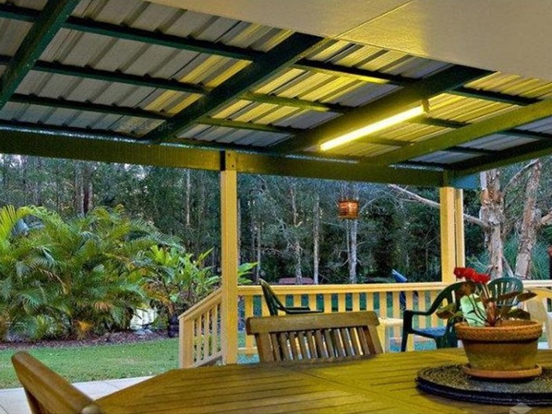 16 Nicolle Court, Mooloolah Valley QLD 4553