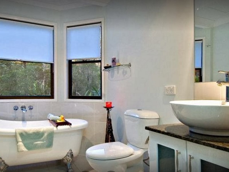 16 Nicolle Court, Mooloolah Valley QLD 4553