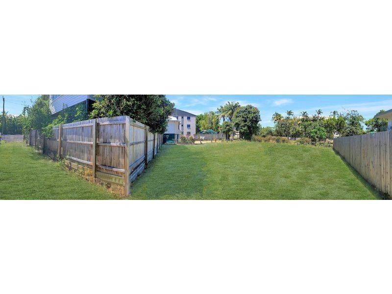 63 Digger Street, Cairns North QLD 4870