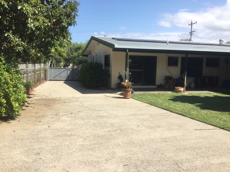18 Baines Street, Clifton Beach QLD 4879