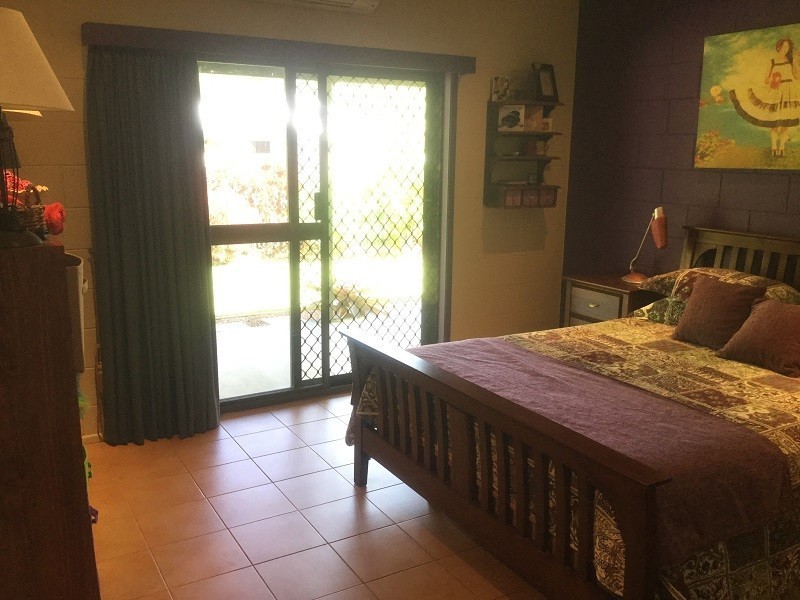 18 Baines Street, Clifton Beach QLD 4879