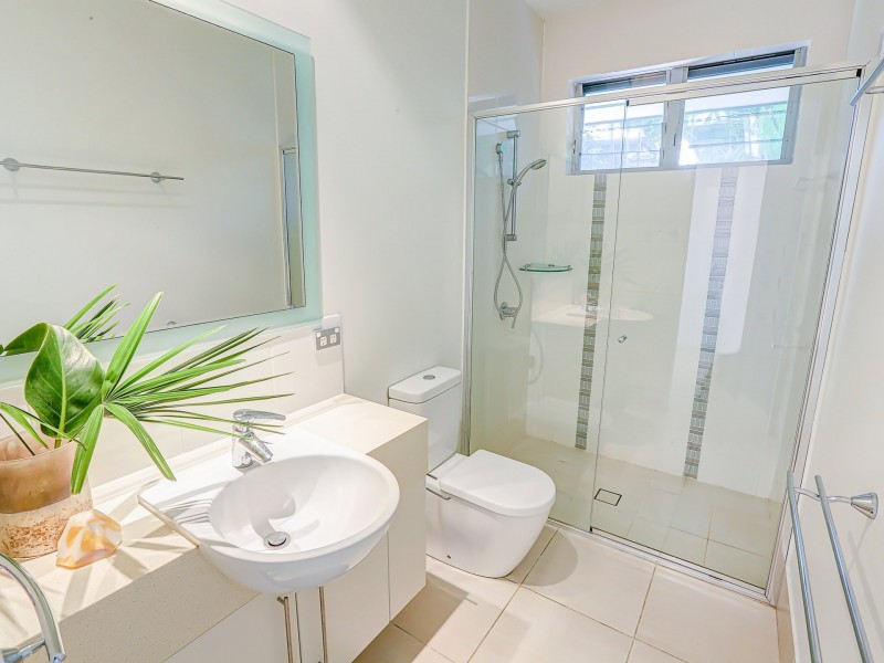 19 Aurelia Road, Palm Cove QLD 4879