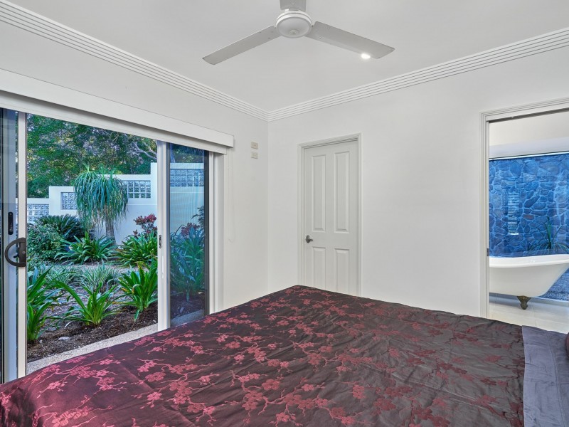 51 Crowsnest Terrace, Trinity Beach QLD 4879