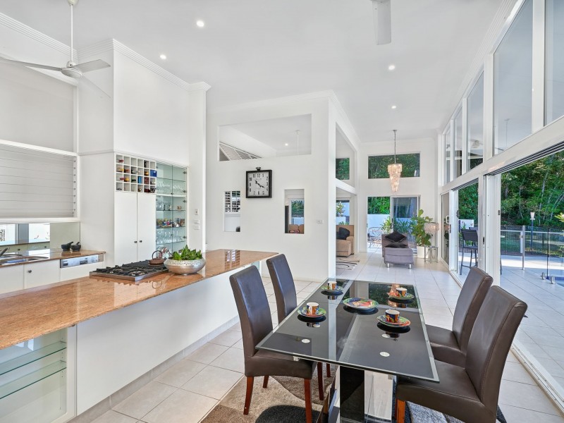 51 Crowsnest Terrace, Trinity Beach QLD 4879