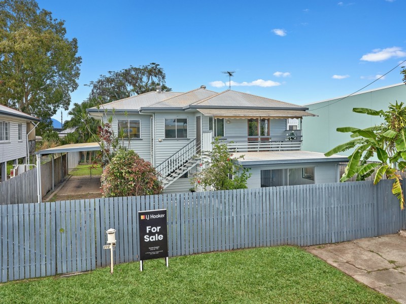 273 Spence Street, Bungalow QLD 4870