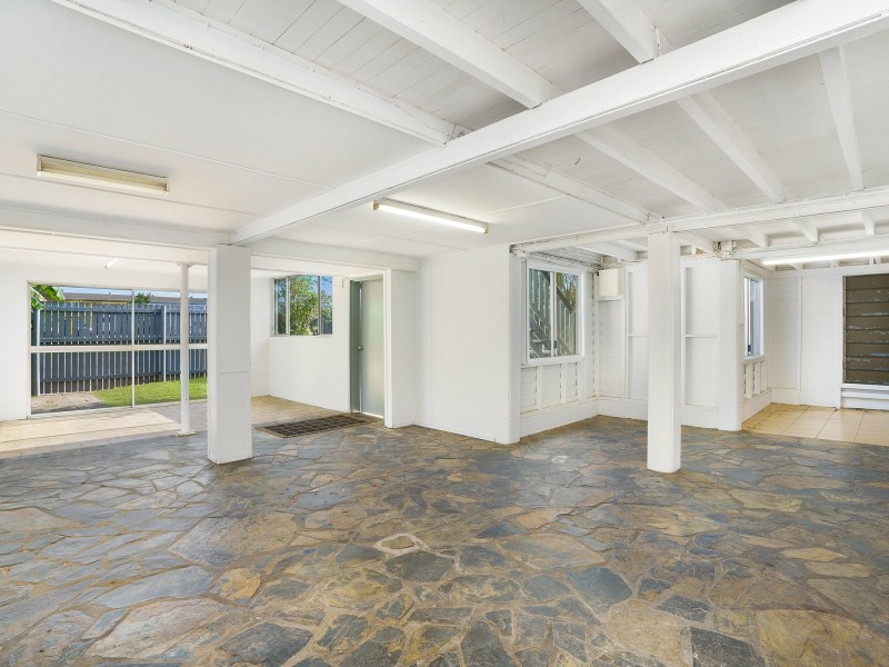 273 Spence Street, Bungalow QLD 4870