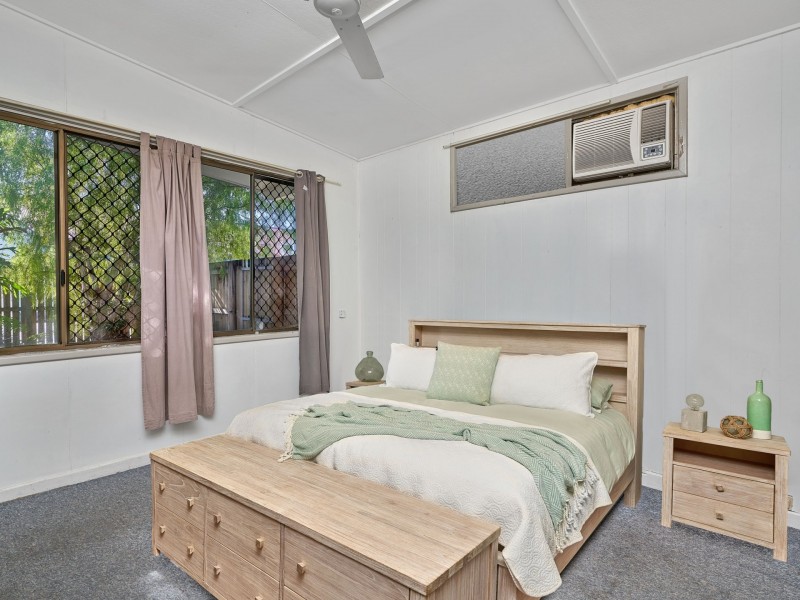 7 Creedy Street, Westcourt QLD 4870