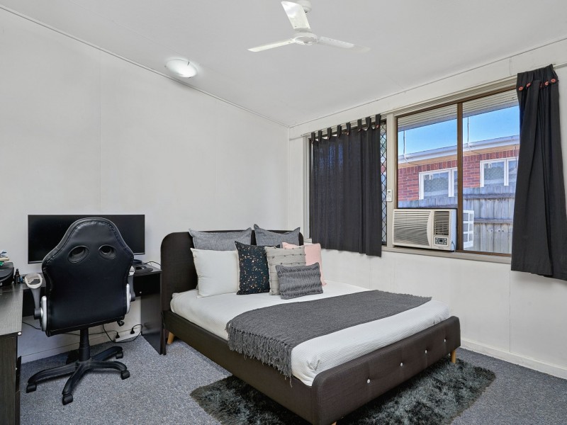 7 Creedy Street, Westcourt QLD 4870