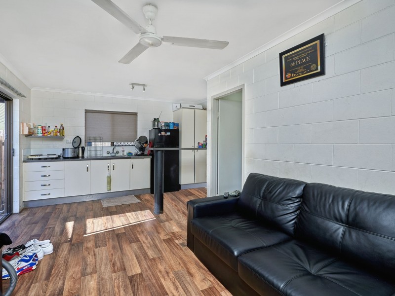 7 Creedy Street, Westcourt QLD 4870