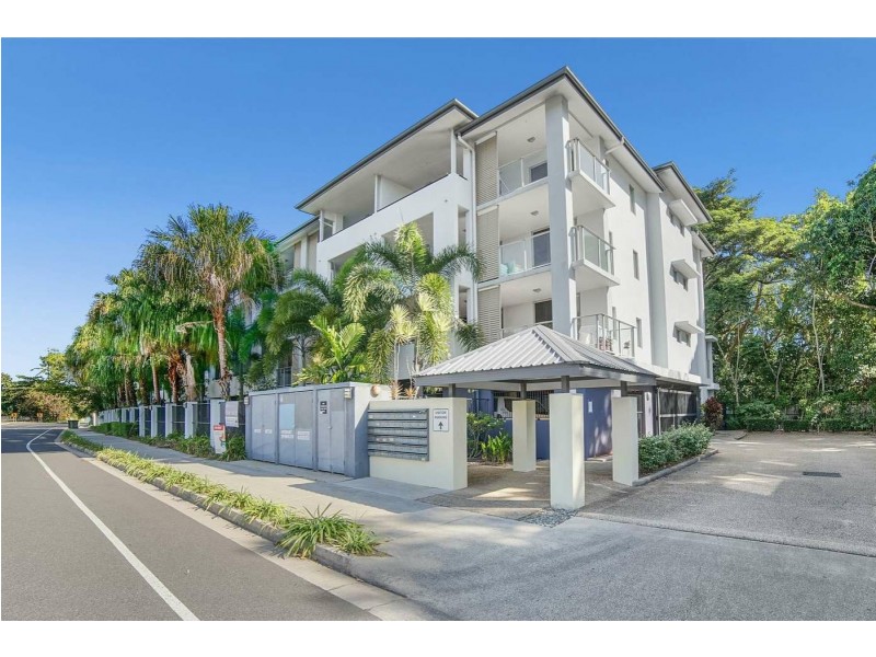8/9-15 McLean Steet, Cairns North QLD 4870