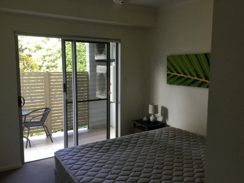 8/9-15 McLean Steet, Cairns North QLD 4870