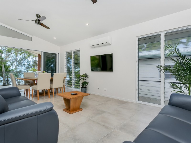 95 Upolu Esplanade, Clifton Beach QLD 4879