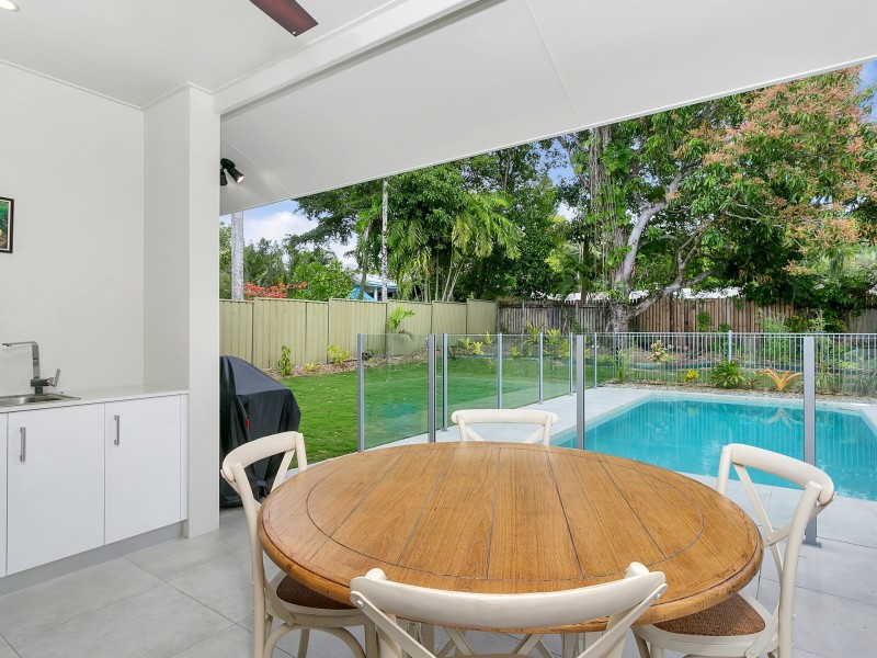 95 Upolu Esplanade, Clifton Beach QLD 4879
