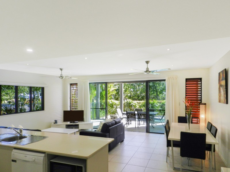 Apartment 1/33 Sims Esplanade, Yorkeys Knob QLD 4878
