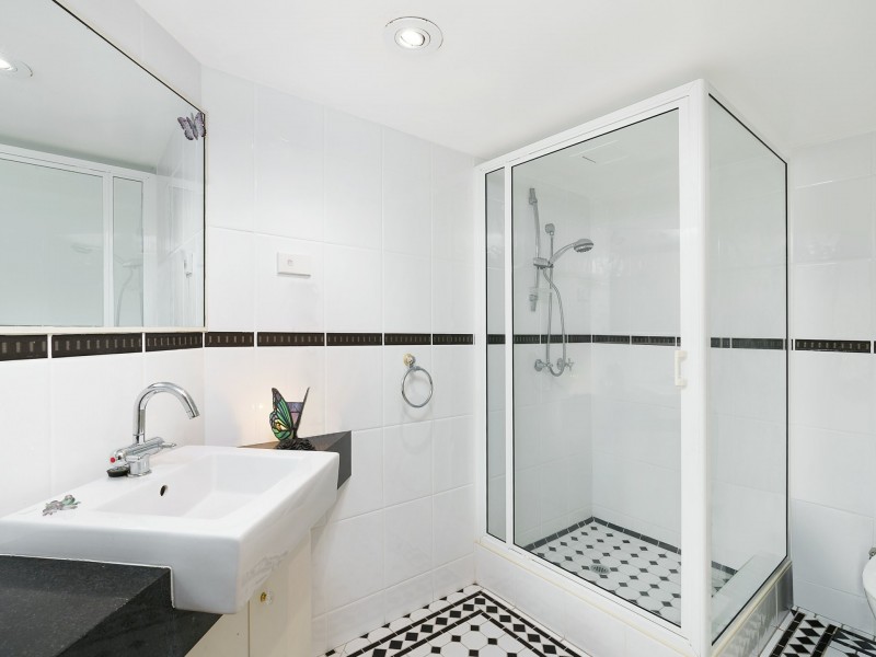 8/18-24 Janett Street, Yorkeys Knob QLD 4878