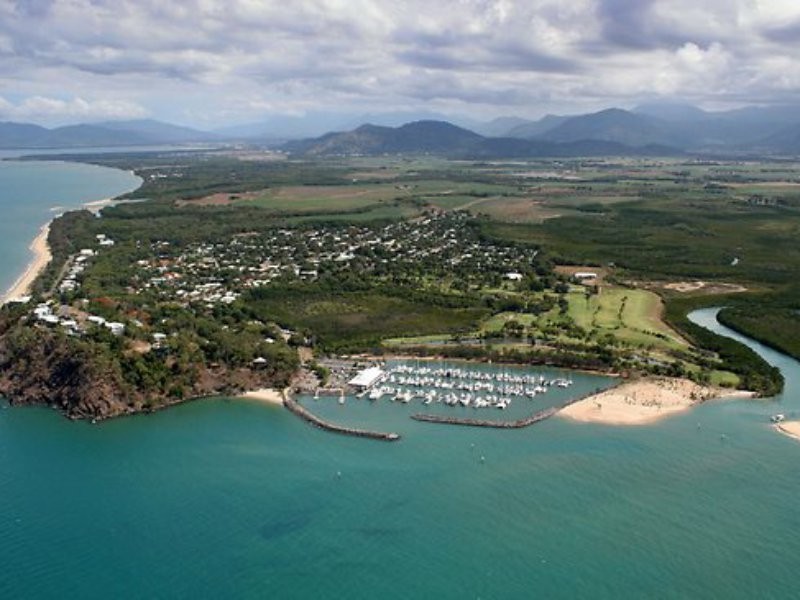 8/18-24 Janett Street, Yorkeys Knob QLD 4878