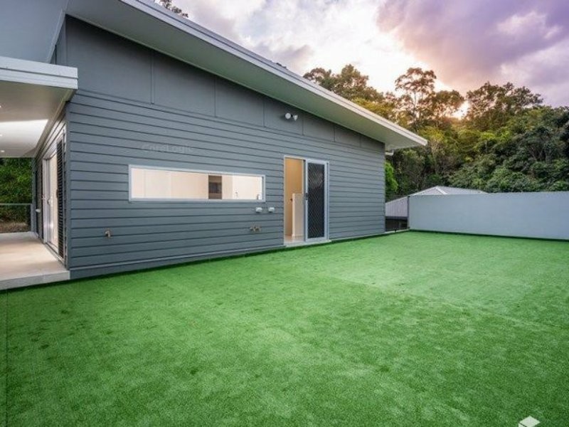 2/26 Eagleview close, Smithfield QLD 4878