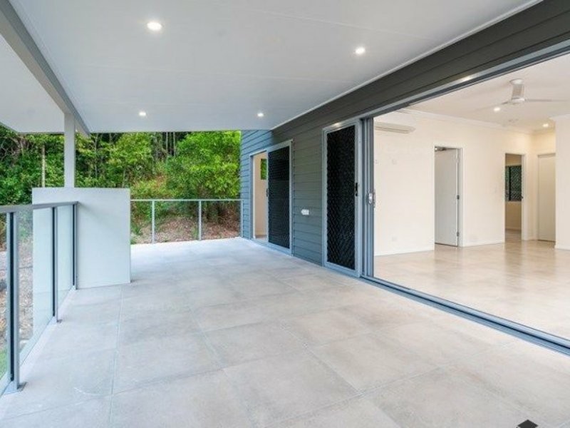 2/26 Eagleview close, Smithfield QLD 4878