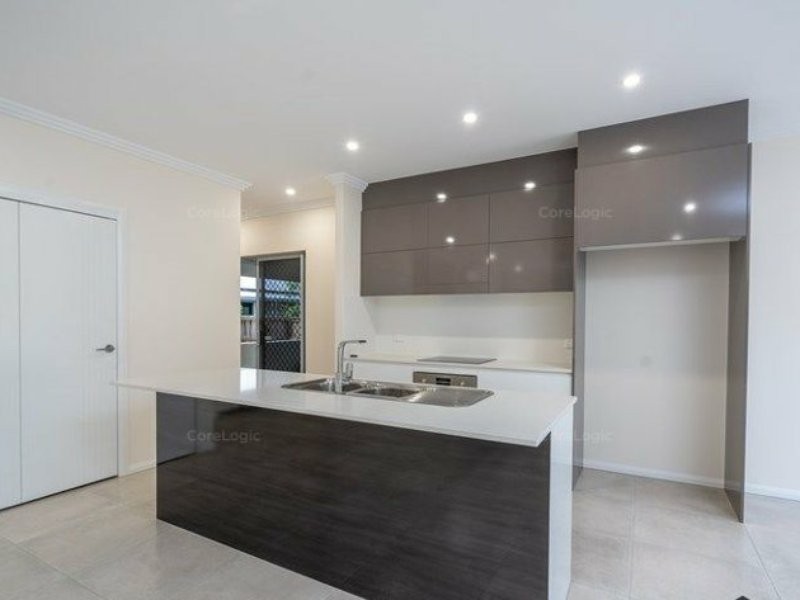 2/26 Eagleview close, Smithfield QLD 4878