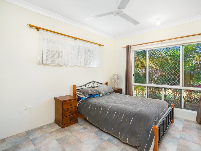 16 Derby Street, Yorkeys Knob QLD 4878