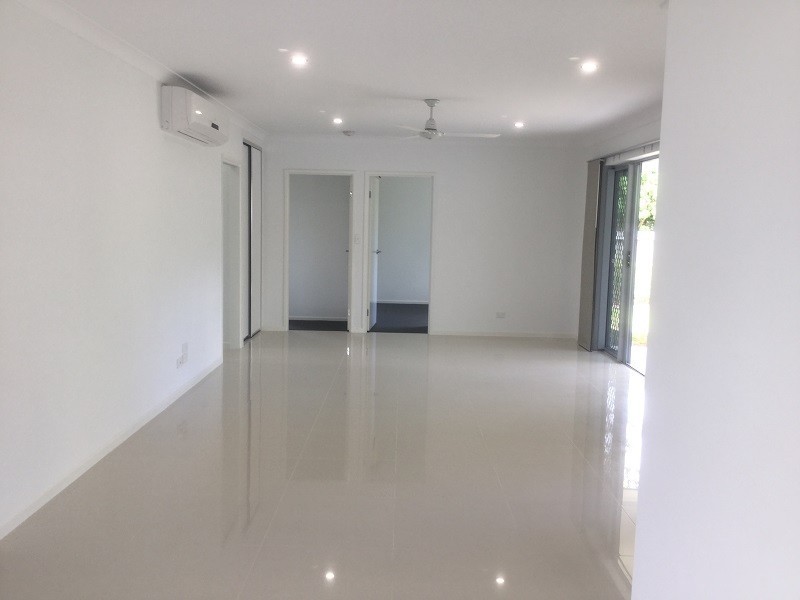 2/6-8 Hagen Street, Trinity Beach QLD 4879