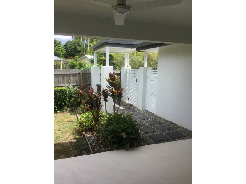 2/6-8 Hagen Street, Trinity Beach QLD 4879
